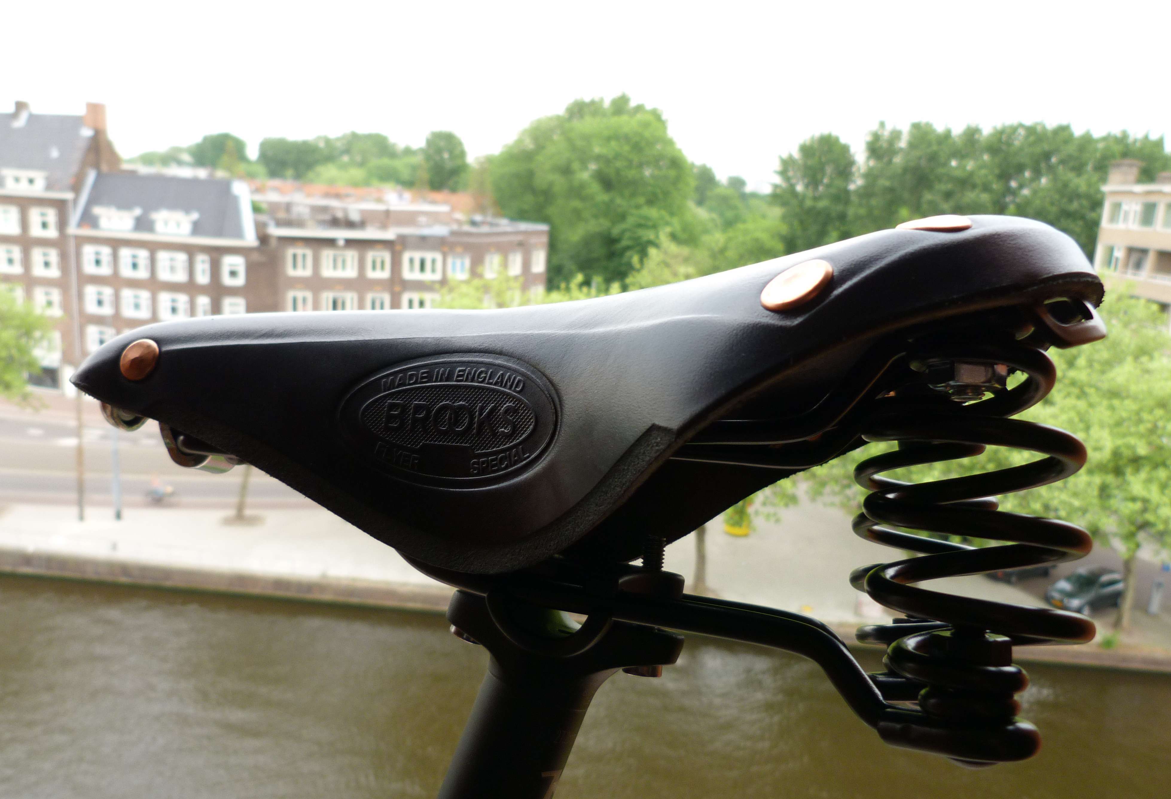 Brooks-saddle Brooks-saddle
